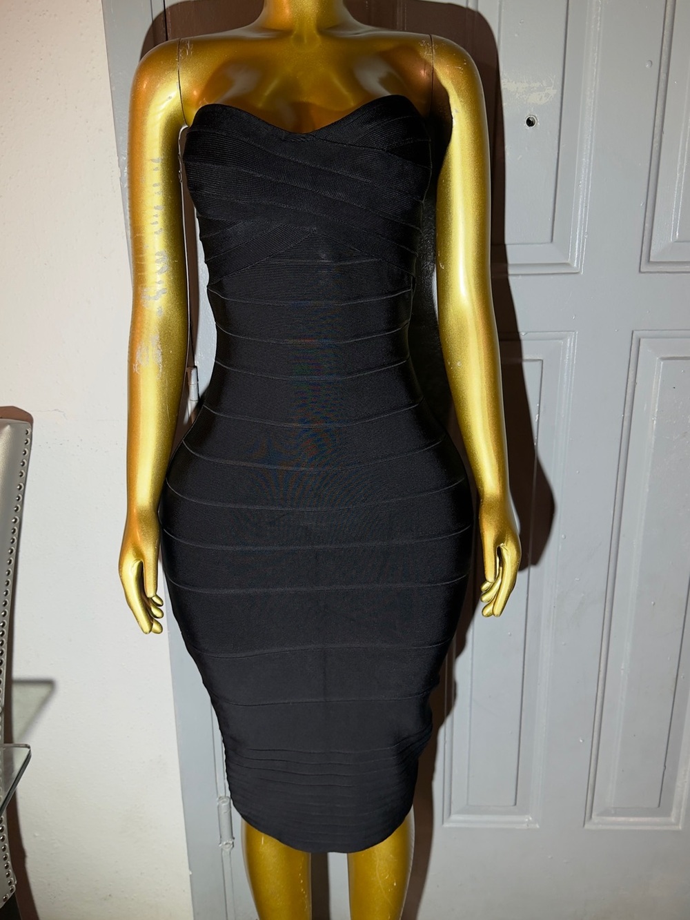 Source Unknown Black Strapless Bodycon Midi Dress